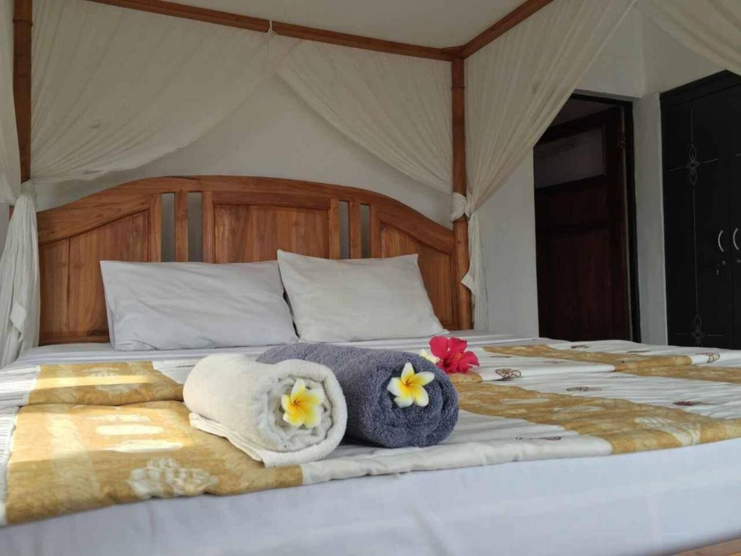 Acarya Bungalows Ambat Εξωτερικό φωτογραφία